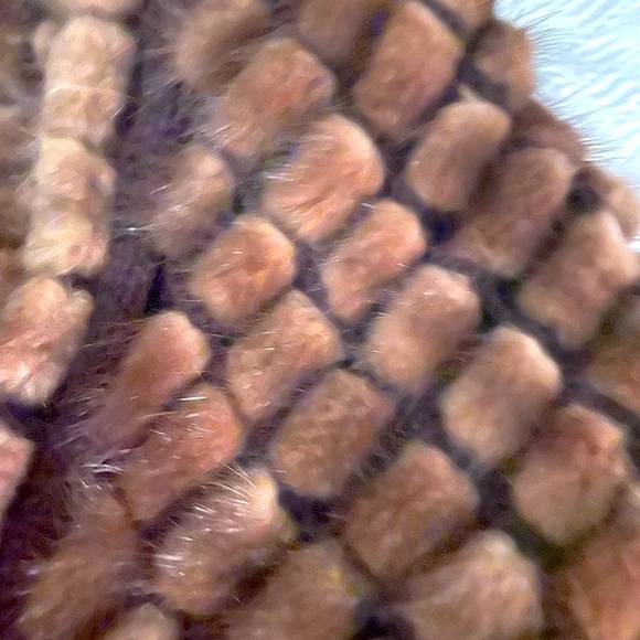 Mink open wrap - Picture 3 of 3